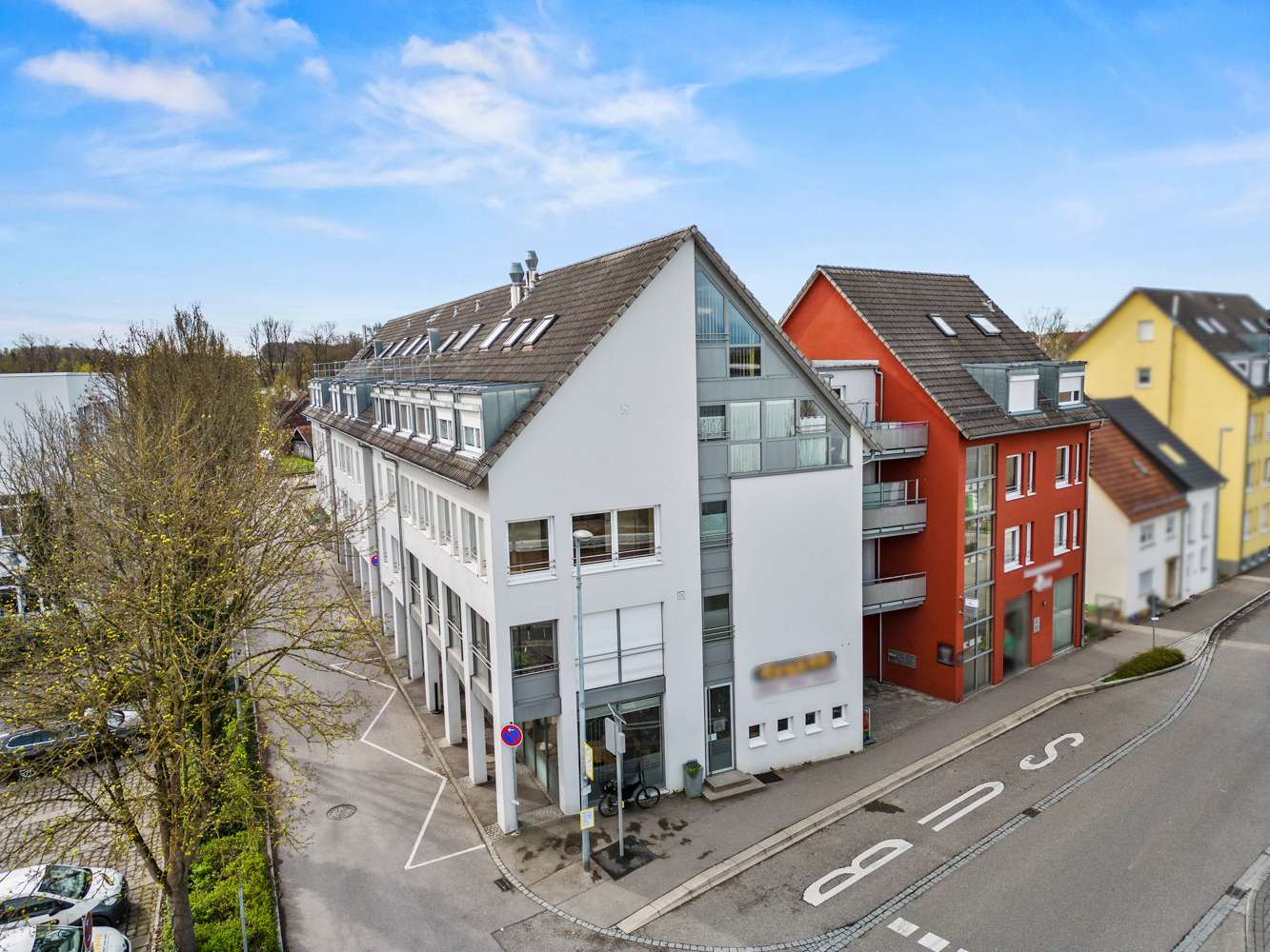 Zentrales Wohnen! Helle und großzügige 3,5-Zimmer-Maisonette-Eigentumswohnung in bester Lage